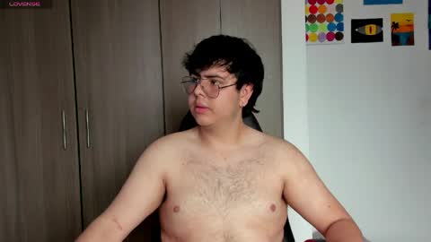 uwu online show from 04.11.26