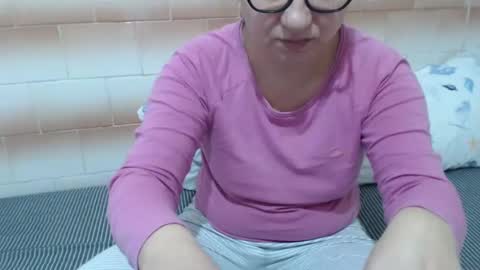 Snapshot of fuck_my_face chatting on 12.05.24 Ella online show from 12.05.24