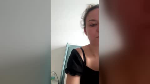 Snapshot of fuckhard4you chatting on 02.01.26 La online show from 02.01.26