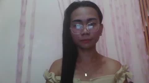 Snapshot of fuckingdoll69xx chatting on 06.27.26 fuckingdoll69xx online show from 06.27.26