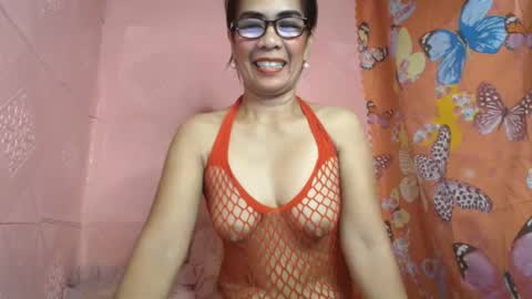 Snapshot of fuckinghairy49 chatting on 12.21.24 mariposa online show from 12.21.24