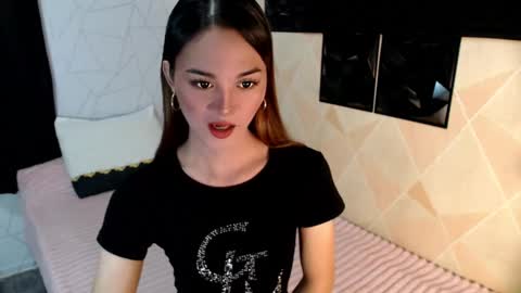 MISS IVANA online show from 09.14.25