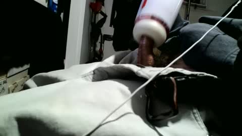 Snapshot of fuckmeallday1975 chatting on 02.21.26 fuckmeallday1975 online show from 02.21.26