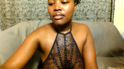 Snapshot of fuckpussy_18 chatting on 02.12.26 fuckpussy_18 online show from 02.12.26