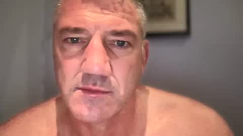 Snapshot of fullback_15 chatting on 09.21.25 fullback_15 online show from 09.21.25