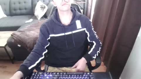 Snapshot of fululandready chatting on 12.05.24 fullandready online show from 12.05.24