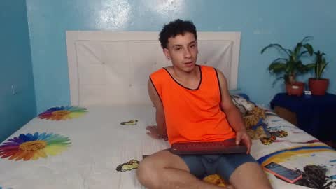 fun_and_horny_ online show from 09.22.25