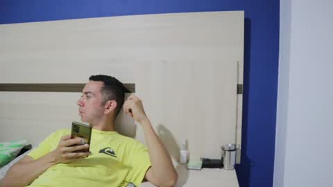 Sammygirl  tommy guy friends with benefits online show from 12.11.24