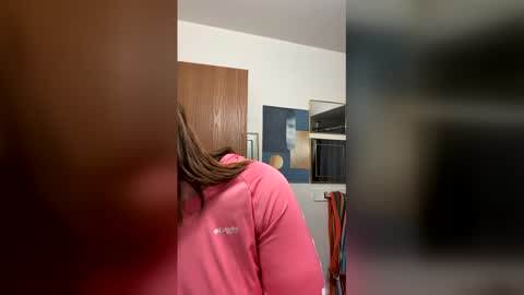 Linnys Palace online show from 02.23.26