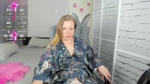 funny_bunny4 online show from 02.20.25
