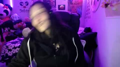 Linda Cataleya-  mackenzie girls online show from 03.08.25