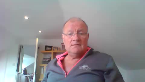 Snapshot of funtime88888 chatting on 02.19.25 funtime88888 online show from 02.19.25