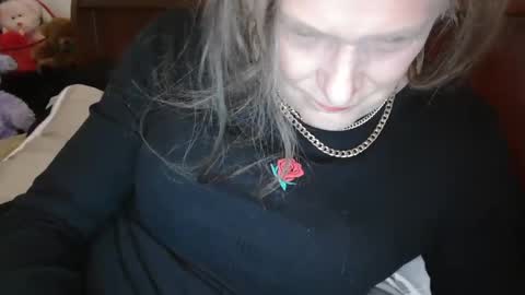 Snapshot of funtimetgirl chatting on 01.26.25 Jessie Love online show from 01.26.25