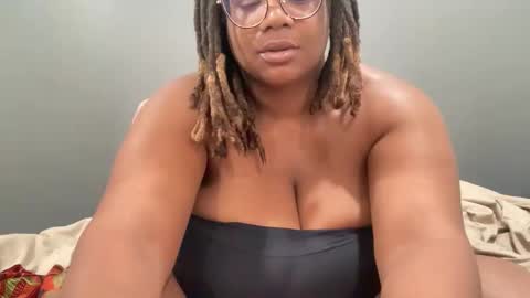 Snapshot of furykat1 chatting on 12.16.25 furykat1 online show from 12.16.25