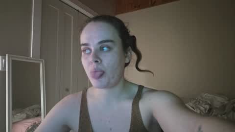 Snapshot of fuxkme_jen chatting on 12.23.24 fuxkme_jen online show from 12.23.24