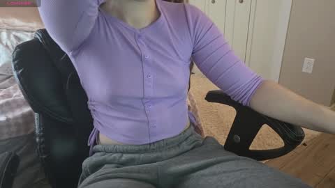 Snapshot of fuxkme_jen chatting on 01.21.25 fuxkme_jen online show from 01.21.25