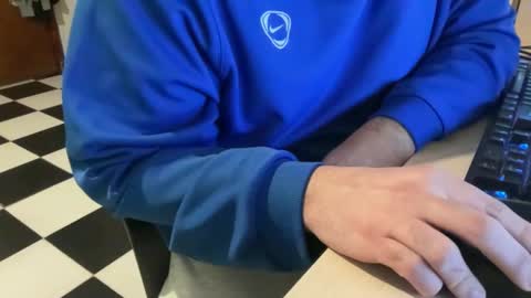 fuzitzu2 online show from 02.11.25