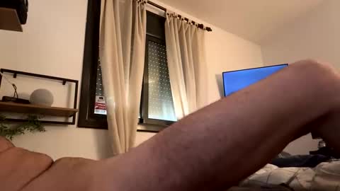 Snapshot of fvmendoza chatting on 09.28.25 fvmendoza online show from 09.28.25