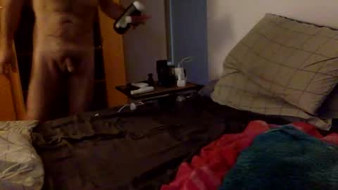 Snapshot of fvmendoza chatting on 10.20.25 fvmendoza online show from 10.20.25