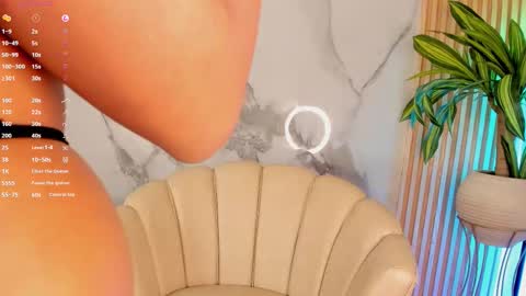 Snapshot of fyre_divine chatting on 11.21.25 Independent model online show from 11.21.25