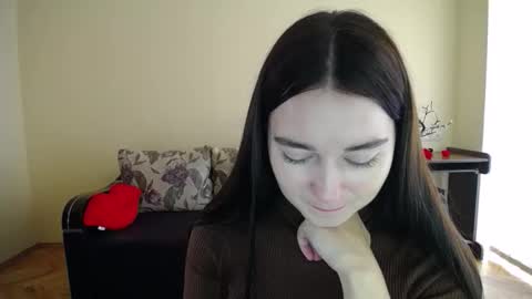 Jaklin online show from 10.25.25