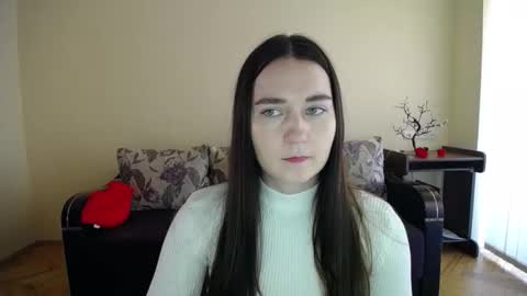 Jaklin online show from 10.26.25