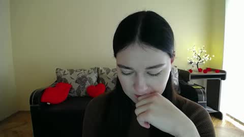 Snapshot of gabby_di chatting on 04.29.26 Jaklin online show from 04.29.26