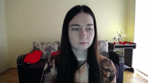 Snapshot of gabby_di chatting on 05.01.26 Jaklin online show from 05.01.26