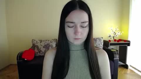 Snapshot of gabby_di chatting on 05.09.26 Jaklin online show from 05.09.26