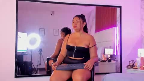 gabby_scott online show from 06.18.26