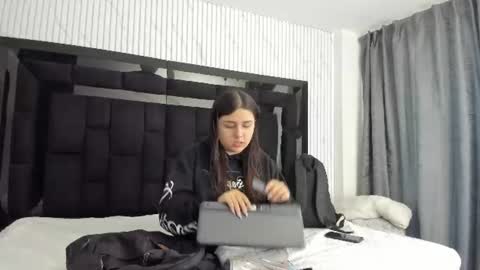 Gabby And Dominic online show from 08.01.26