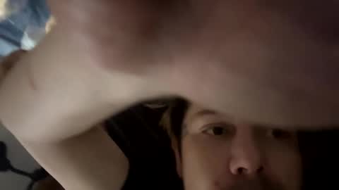 Snapshot of gabethier25 chatting on 01.05.25 yeeah online show from 01.05.25