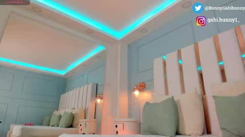 Gabi  online show from 04.15.26