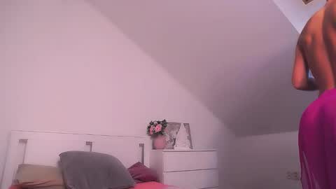 Snapshot of gabi_carter chatting on 12.19.24 GabiCarter online show from 12.19.24