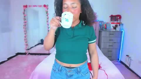 gabi_jhons_23 online show from 09.24.25