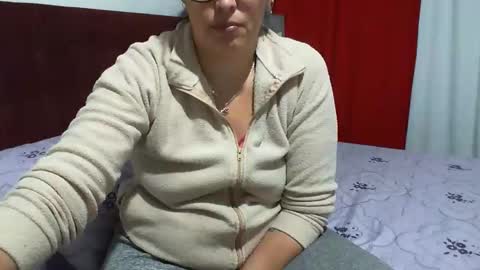 gaby  layla online show from 10.16.25