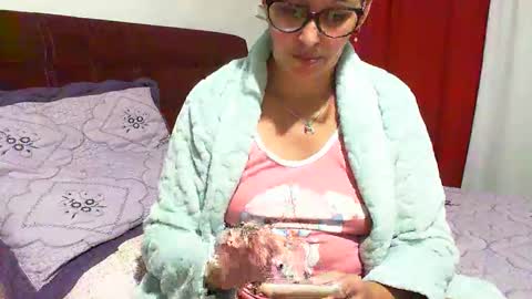 gaby  layla online show from 10.22.25