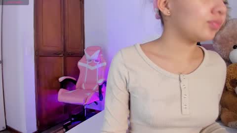 Snapshot of gabriela_miller2 chatting on 03.03.25 Gaby online show from 03.03.25