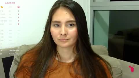 Snapshot of gabriela_miller_2 chatting on 01.28.25 Gabriela Miller online show from 01.28.25