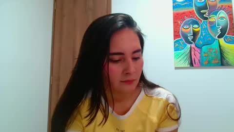 Snapshot of gabriela_miller_2 chatting on 10.08.25 Gabriela Miller online show from 10.08.25