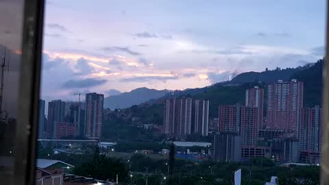 Gabriela salgado online show from 11.03.25