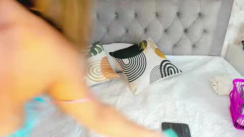   online show from 12.15.25