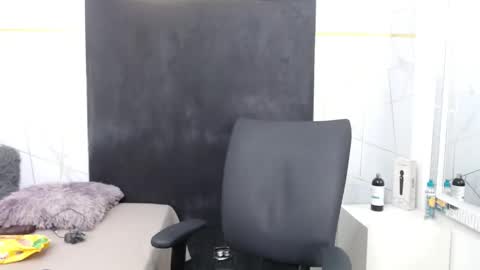 GABRIELA online show from 11.24.25