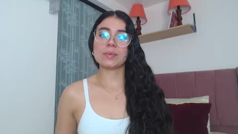 Snapshot of gabrielarossa chatting on 12.15.24 GabrielaRossa online show from 12.15.24