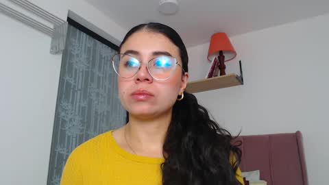 Snapshot of gabrielarossa chatting on 01.14.25 GabrielaRossa online show from 01.14.25