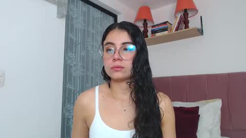 Snapshot of gabrielarossa chatting on 01.23.25 GabrielaRossa online show from 01.23.25