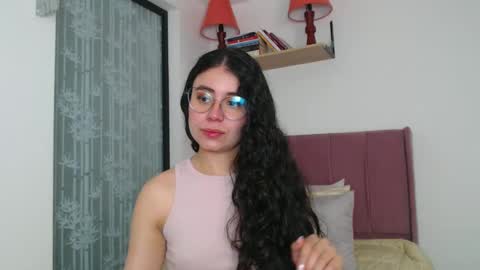 Snapshot of gabrielarossa chatting on 02.08.25 GabrielaRossa online show from 02.08.25