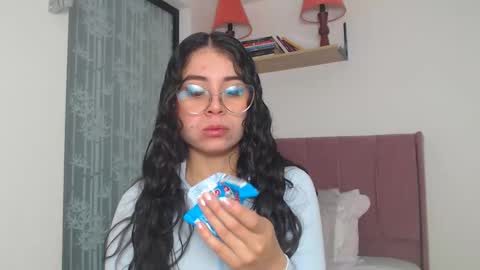 Snapshot of gabrielarossa chatting on 02.26.25 GabrielaRossa online show from 02.26.25