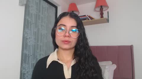 Snapshot of gabrielarossa chatting on 03.05.25 GabrielaRossa online show from 03.05.25
