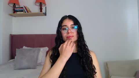 Snapshot of gabrielarossa chatting on 03.08.25 GabrielaRossa online show from 03.08.25